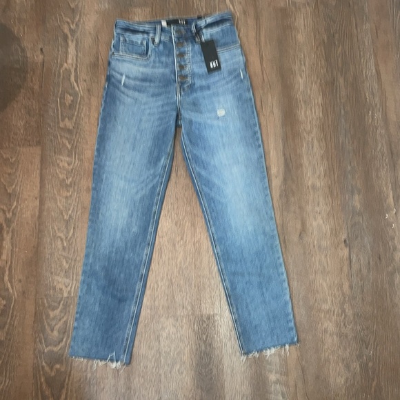 High Rise Kut - Picture 2 of 5